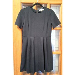 Ann Taylor Loft Black Short Sleeve Pleated Fit & Flare Dress 6P Petite 32 Inches
